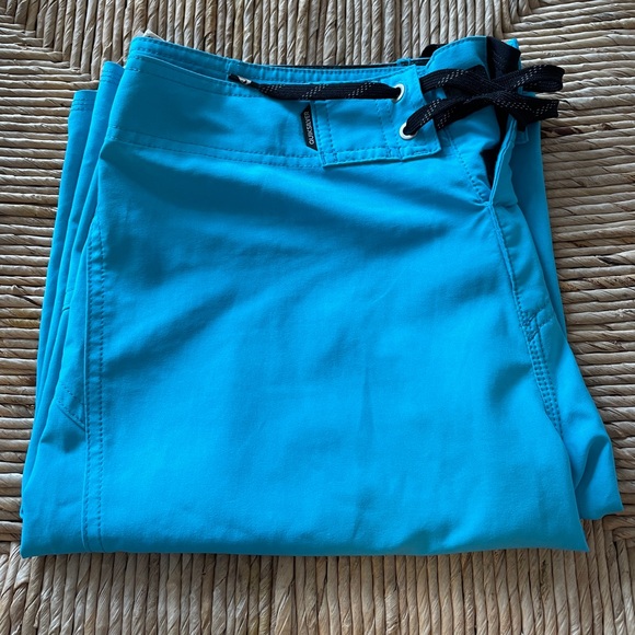 Quicksilver Boardshorts - Picture 4 of 4